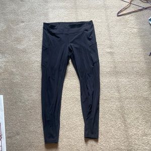 Lululemon leggings-size 12- black- high rise full length- with pockets